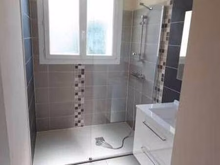 location maison à mayenne (53100) : à louer / 88m² mayenne