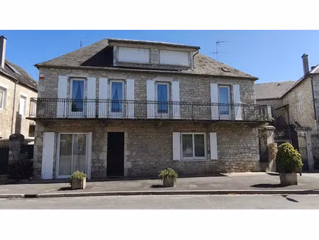 vente maison 8 pièces 189 m² à le vignon-en-quercy (46110)  224 700 €