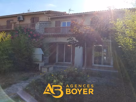 location maison 5 pièces 92m² six fours les plages 83140