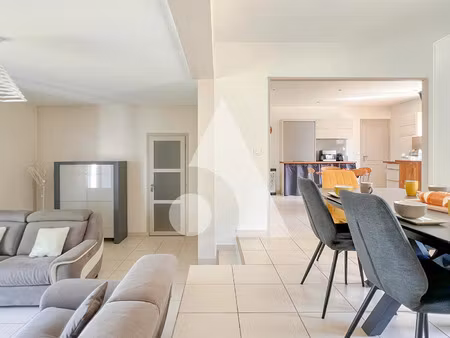 vente maison 5 pièces 147 m² saintes (17100)