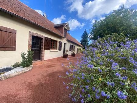 magnifique longère avec beaucoup de cachet!
