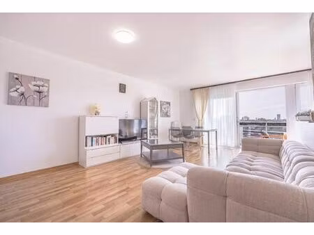 appartement à vendre à boulevard louis mettewie 64 molenbeek-saint-jean (vbe48778)