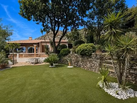 maison de 7 pièces de luxe en vente à hyères  france