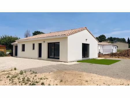 location villa 4 pièces 93 m2 à pourrières