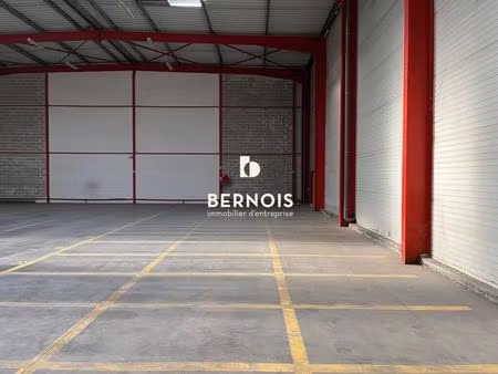 location local d’activités la farlede 83210 330m²