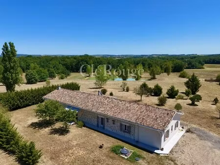 proche d’eymet – maison en pierre de plain-pied de 4 chambres avec vues dégagées sur la...