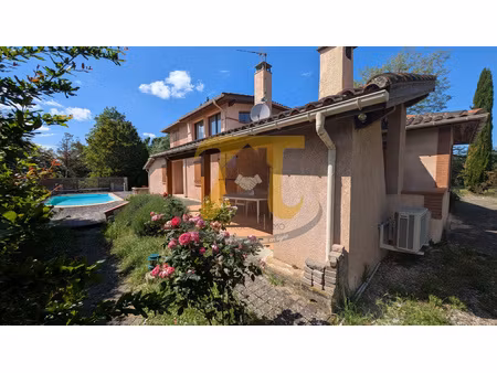 maison 5 à 7 chambres -car 5 + bureau-salle de sport- piscine -garage