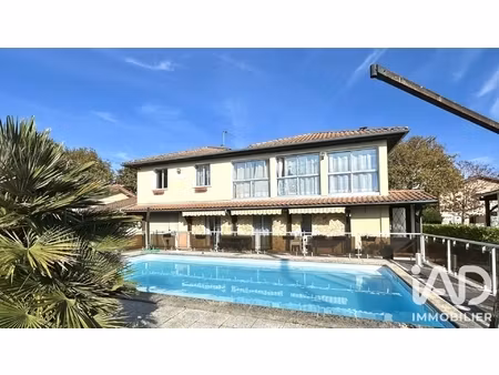 vente maison traditionnelle 11 pièces