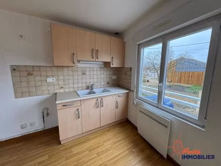 location appartement 2 pièces 52m² sarry 51520