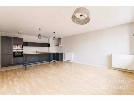 appartement à vendre avec 2 chambres   saint-gilles (rbw51874)