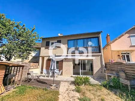 vente maison 5 pièces 179 m² à perigueux (24000)  299 465 €