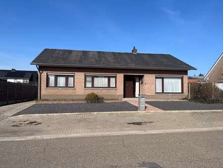 huis te koop in mol met 3 slaapkamers