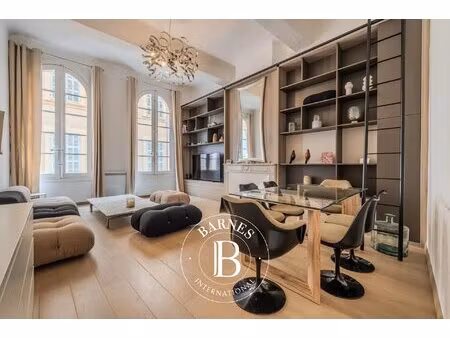 aix-en-provence centre historique – tout a pieds - appartement t3 de 83 m² – climatise -..
