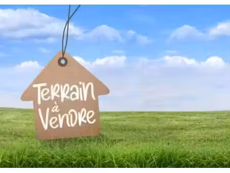 a vendre terrain de 835m2 brugairolles