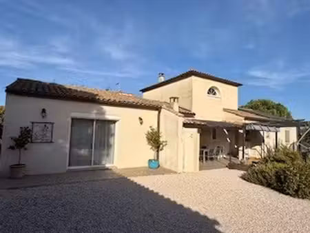 maison familiale spacieuse avec piscine - secteur carcassonne /