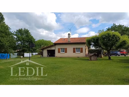 vente maison 5 pièces 122 m² à roaillan (33210)  299 000 €