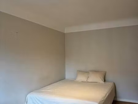appartement à louer à avenue de stalingrad bruxelles (vbe49018)
