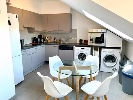 appartement à louer à rue du roetaert uccle (vbe49008)
