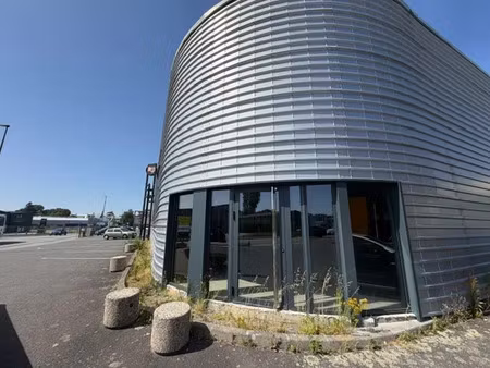 location bureau 700 m² à gouesnou (29850)