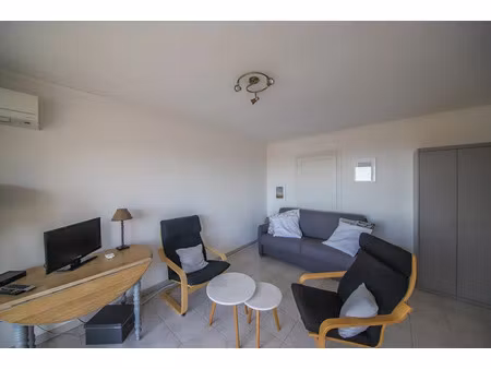 location meublée appartement 1 pièce 33 m² à bastia (20200)  580 €