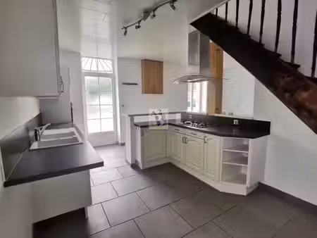 location maison 3 pièces 69 m² à ruelle-sur-touvre (16600)