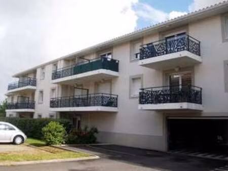 location appartement 2 pièces à aigrefeuille-sur-maine (44140) : à louer 2 pièces / 40m² a
