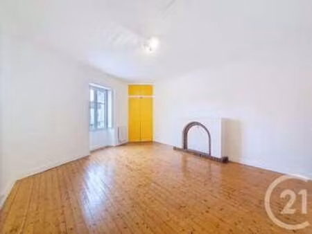 location maison à rezé (44400) : à louer / 68m² rezé