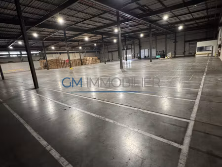 location local commercial