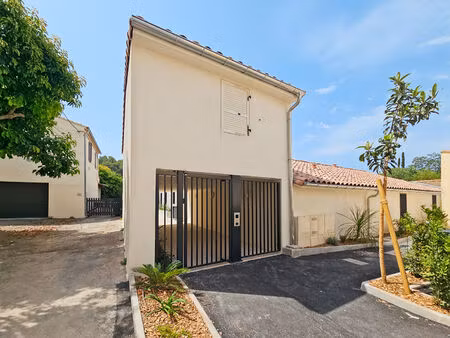 vente appartement 3 pièces  65.64m²  le pradet