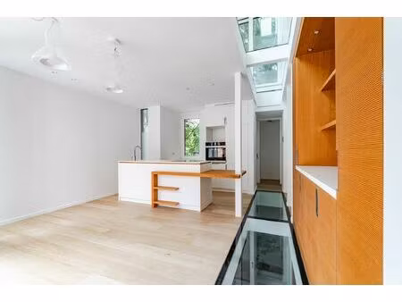 triplex à vendre à rue le titien 25 etterbeek (vbe48913)