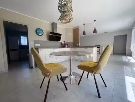 vente maison 5 pièces 145 m² à echillais (17620)  359 999 €