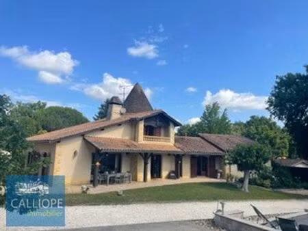 maison de prestige de 200 m2 en vente saint-aubin-de-médoc  france