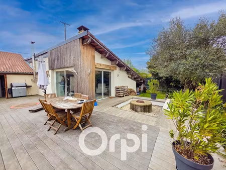 vente maison 7 pièces 175 m² à saint-etienne-de-saint-geoirs (38590)  390 000 €