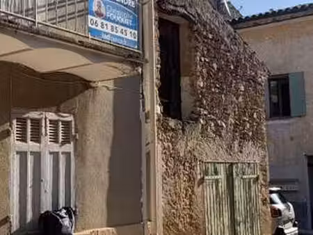vente maison à vins-sur-caramy (83170) : à vendre / 60m² vins-sur-caramy