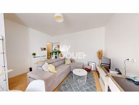 appartement non meublé de 2 pièces de 33 63 m²