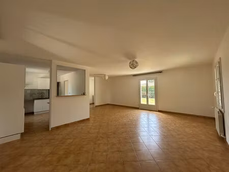 location maison 4 pièces  108.92m²  saint