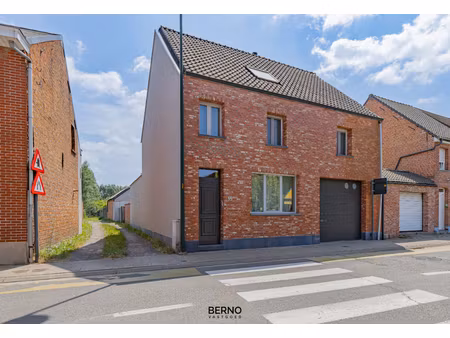 huis te koop in buggenhout met 3 slaapkamers