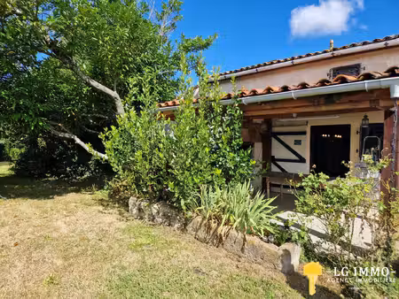 maison de campagne 140 m2   3 ch  terrain 1365 m2