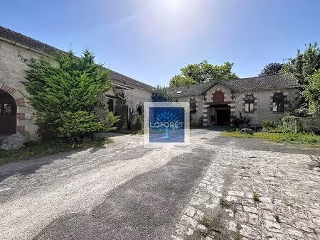 ensemble immobilier de rapport au coeur jonzac