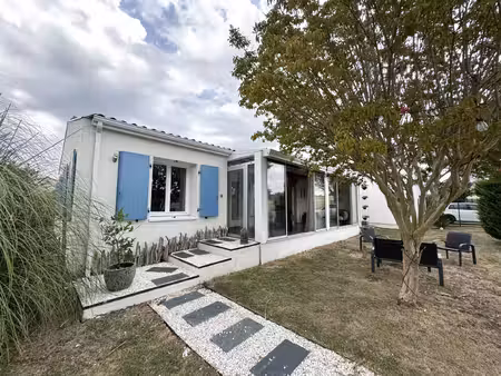 maison 130 m2  sans travaux  proximité royan et plages