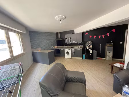 location appartement 3 pièces  58.91m²  caen