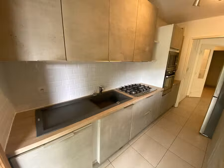 location appartement 3 pièces  69.80m²  bry