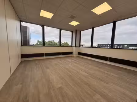 location bureaux 100m² à 400m²