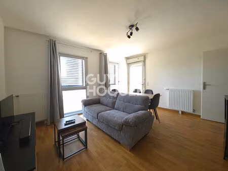 location meublee - dpe c - stationnement et cave