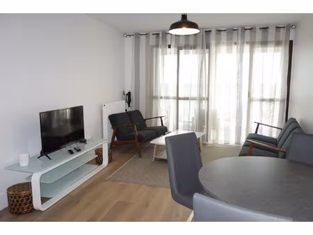 location appartement 3 pièces 75m² orleans 45100