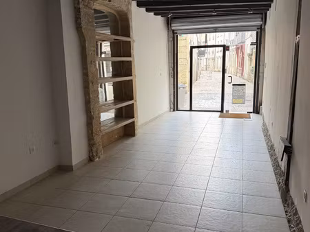 location local commercial 33m² tours 37000