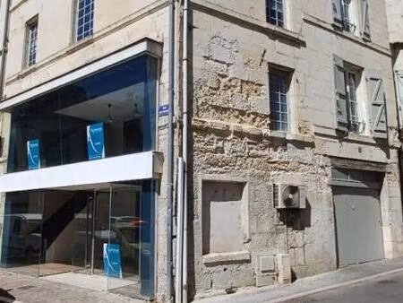 achat immeuble 100m² fontenay le comte 85200