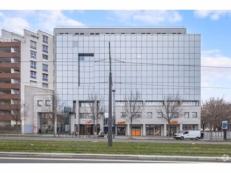 location bureaux 554 m² à 2 779 m²
