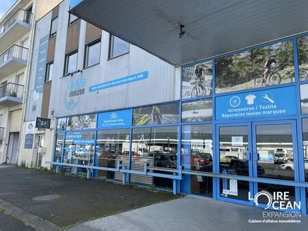location local commercial 715m² angers 49100