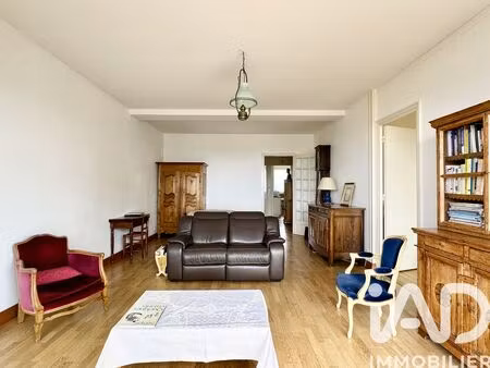appartement à la rochelle (17000)